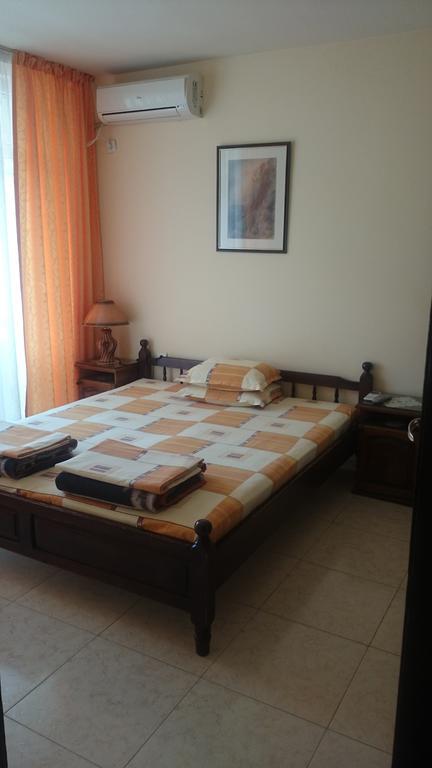 Guest House Koral โซโซโปล ห้อง รูปภาพ